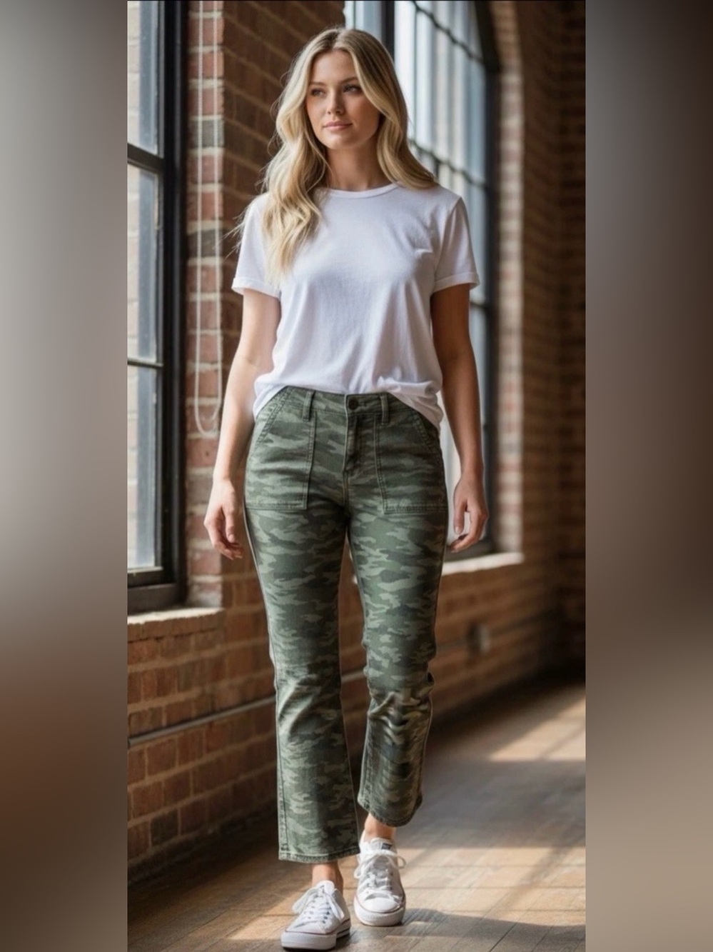 Anthropologie slim crop camo utility pants size 30